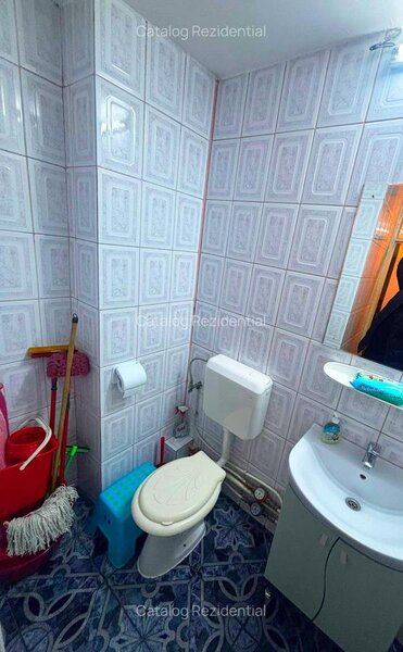 Titan, Auchan, apartament 3 camere etaj 6/8, bloc 1980